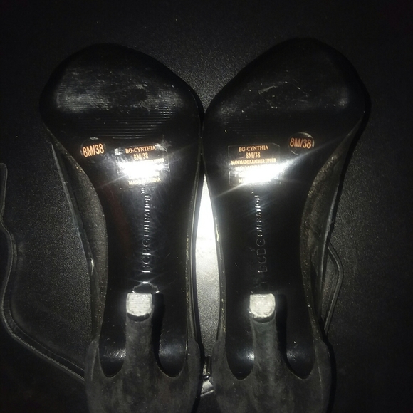 BCBGENERATION Cynthia Pointed Ankle-Toe Straps - Picture 7 of 7